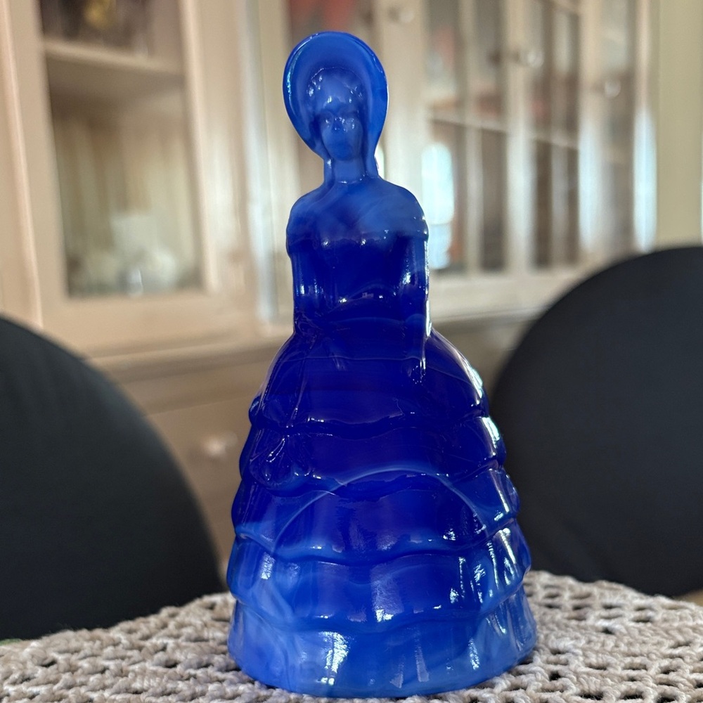 Vintage Mosser Summit Art Blue Slag Glass Southern Belle Lady